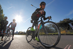 Monika Berr bei den Startvorbereitungen